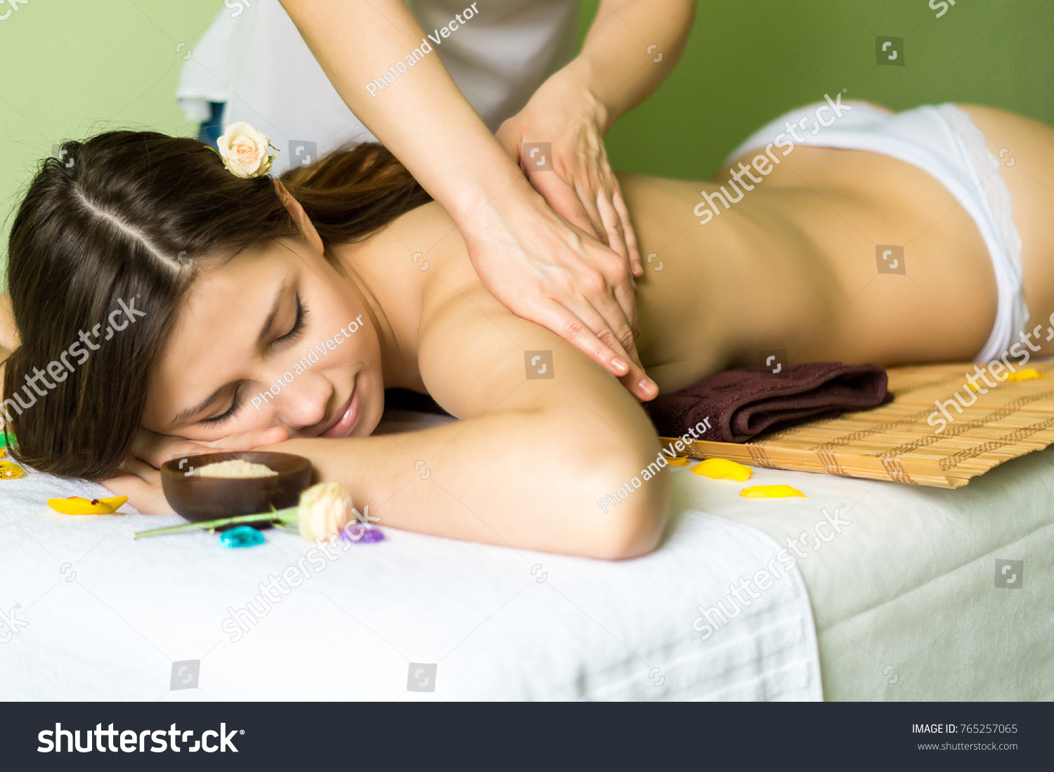 japanese spycam oil massage