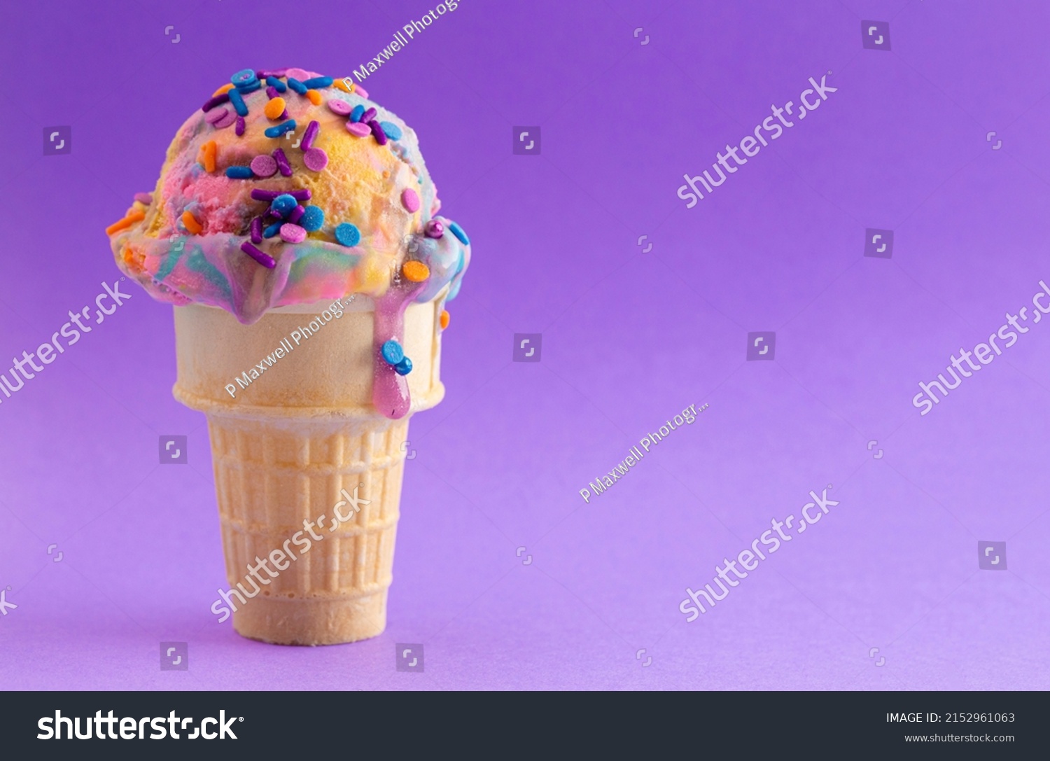 Ice Cream Cone Toe Nail Art with Glitter - wide 9
