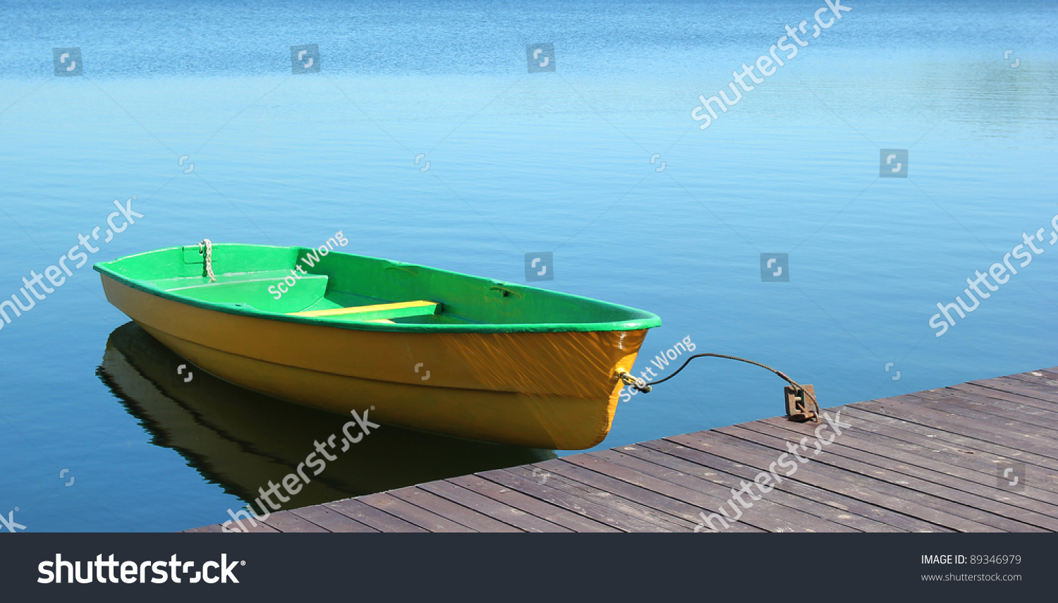 Small Boat Parking Wood Dock Stock Photo 89346979 ...