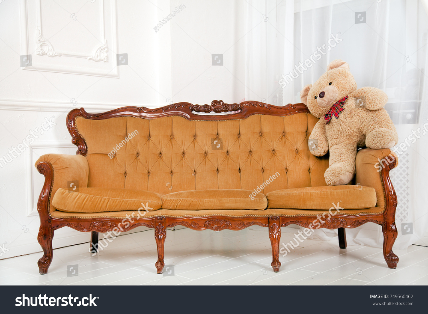 sofa teddy bear