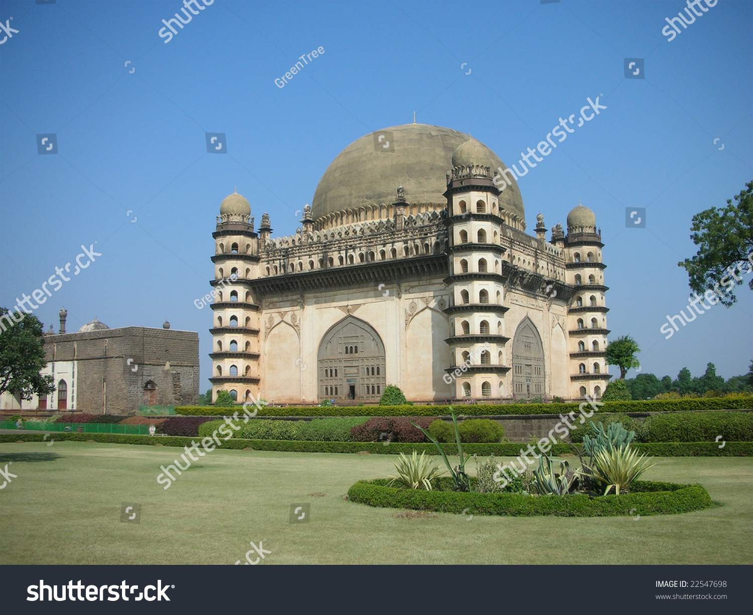 A View Of The Famous And Centuries-Old Gol Gumbaz In Bijapur City ...