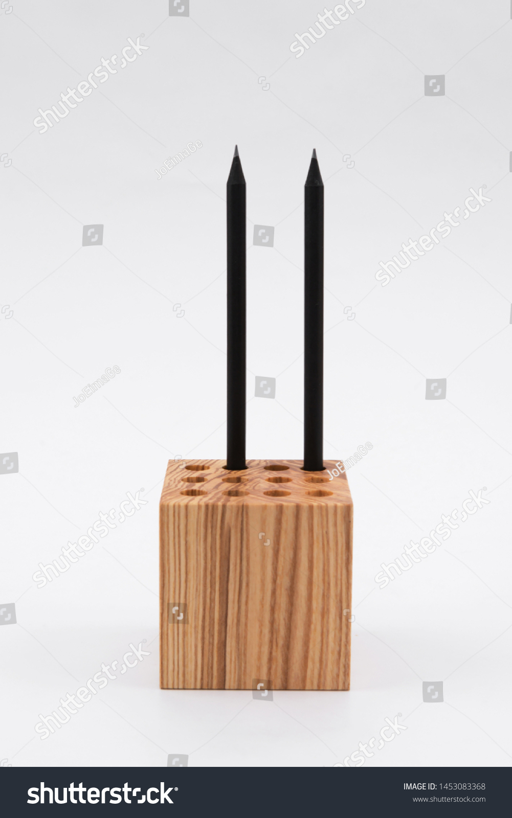 wooden pencil vase