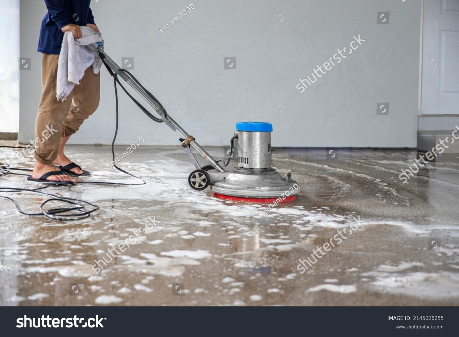 17,287 Machinery cleaning Images, Stock Photos & Vectors | Shutterstock