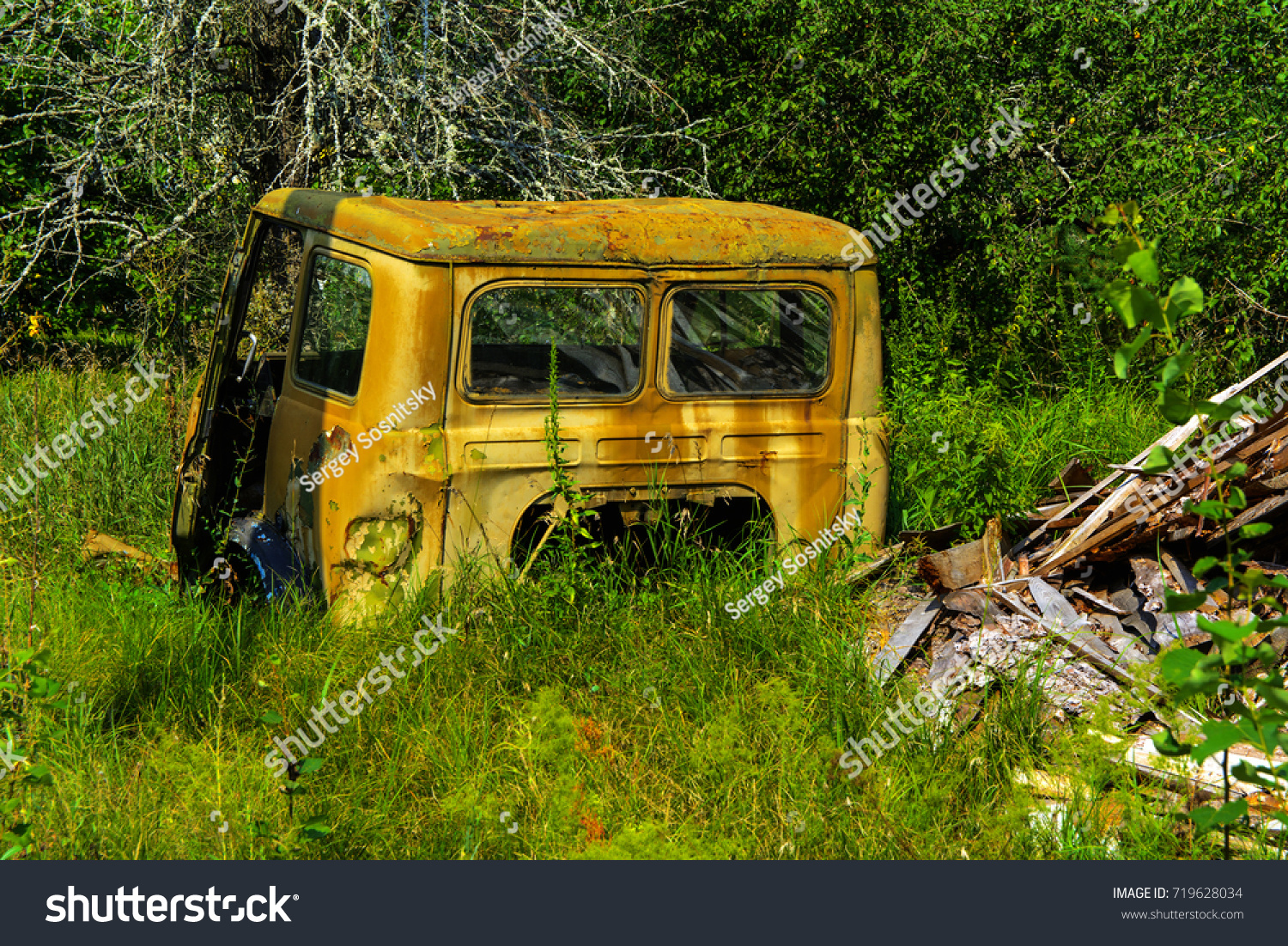 Abandoned military unit Abandoned military unit