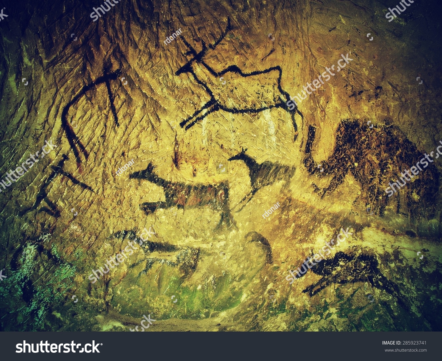 Abstract Children Art In Cave. Black Carbon Paint Of Human Hunting On ...