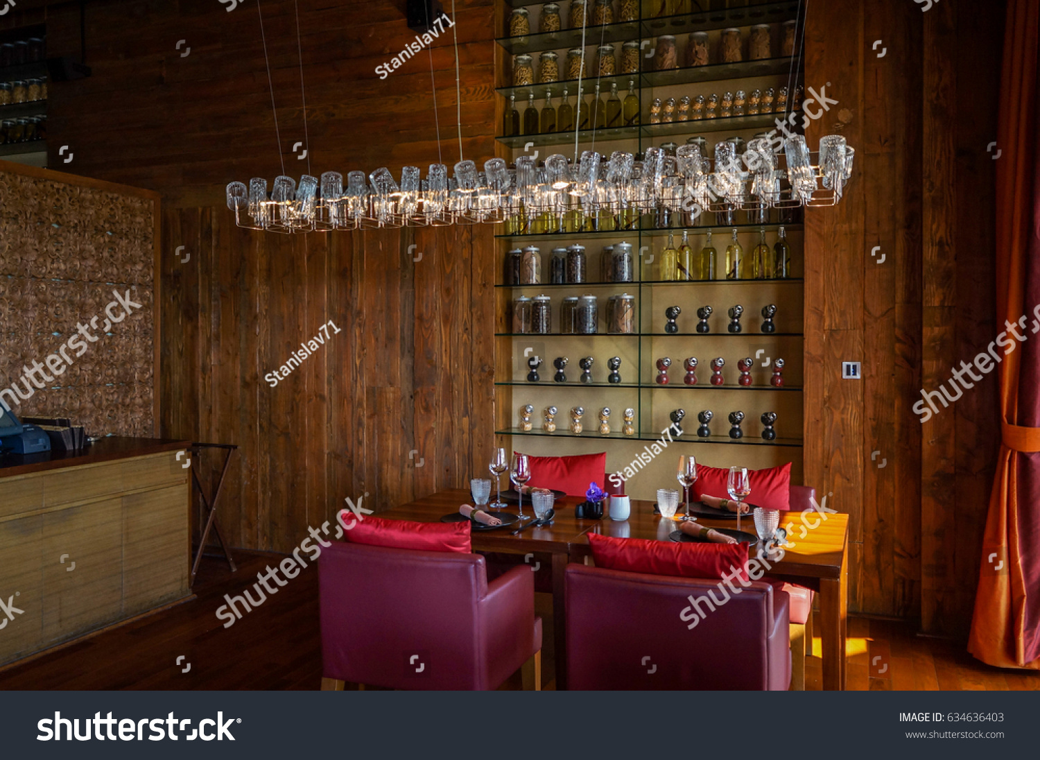 Abu Dhabi Summer 2016 Interior Wine Stock Photo Edit Now 634636403