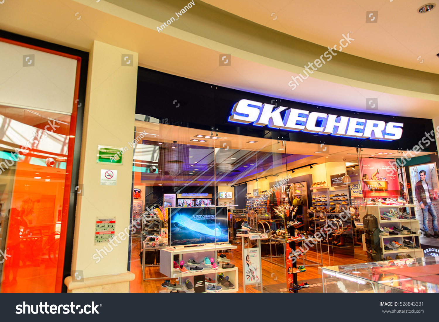 outlet skechers mexico
