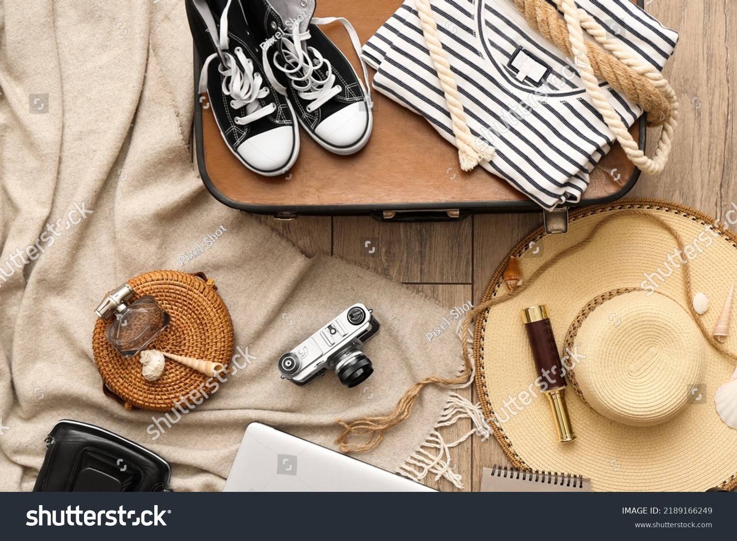 95 698 World Travel Photos Images Stock Photos Vectors Shutterstock 95 698 World Travel Photos Images Stock Photos Vectors Shutterstock