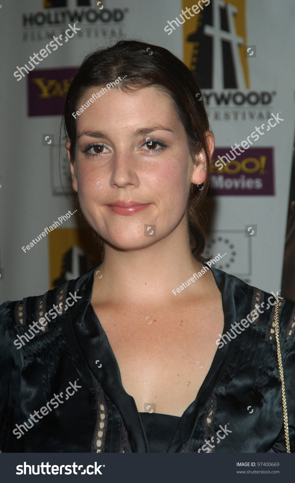 Watch Melanie Smith (actress) video Watch Melanie Smith (actress) video