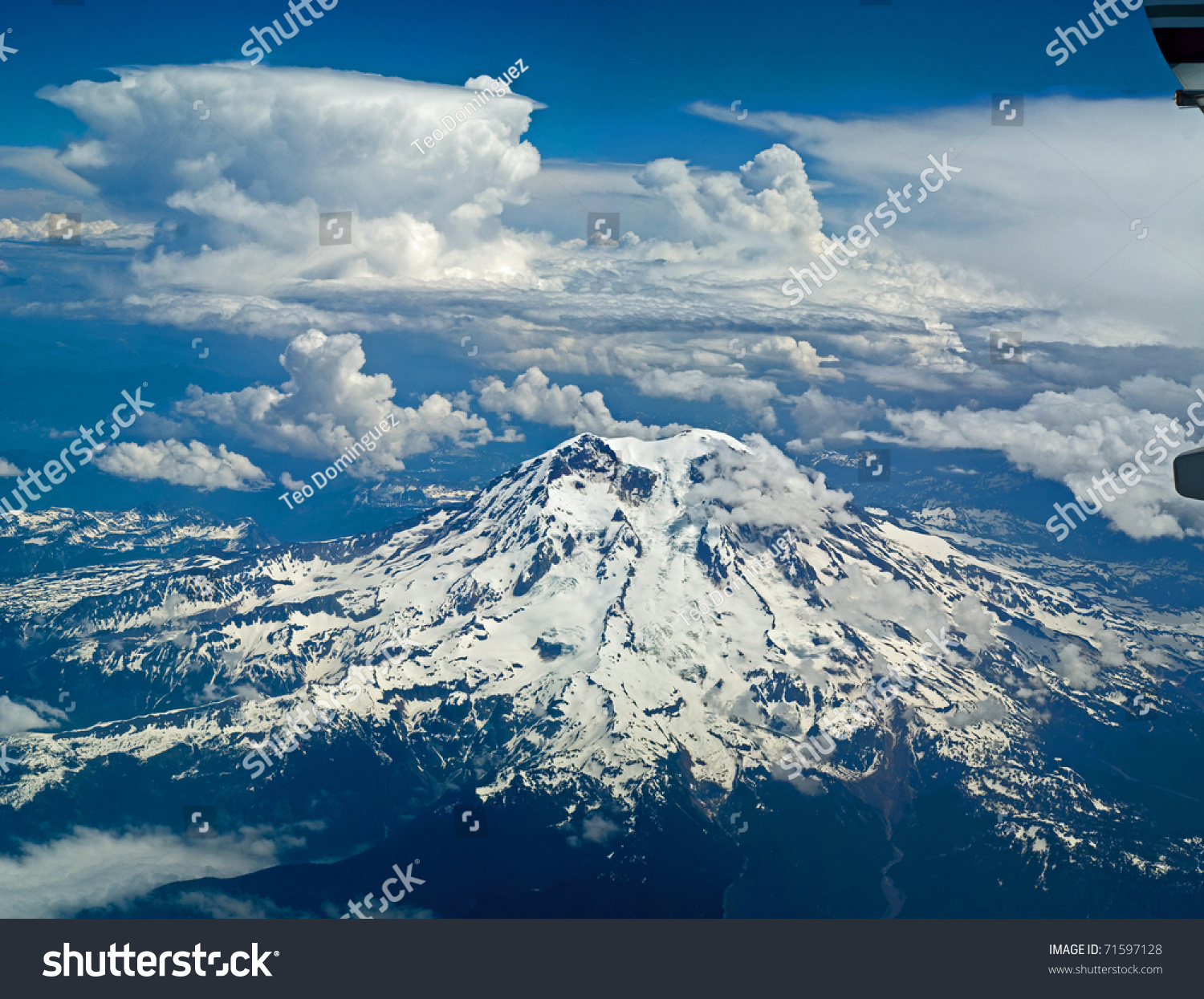 Aerial Panoramic View Of Mount Rainier, Washington Stock Photo 71597128 ...