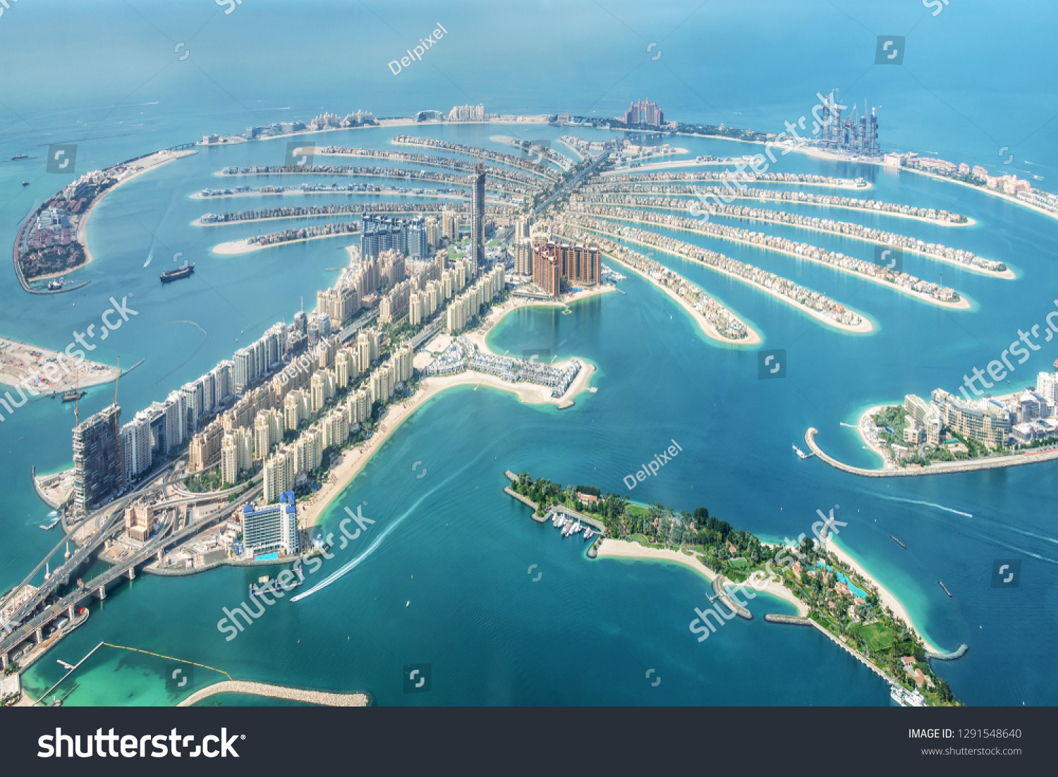 7,771 Dubai palm island Images, Stock Photos & Vectors | Shutterstock