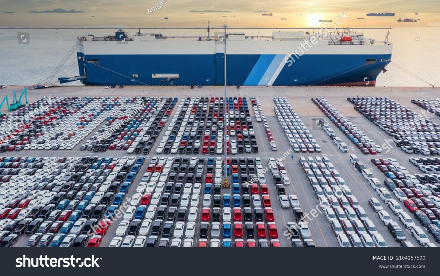 car carrier ship