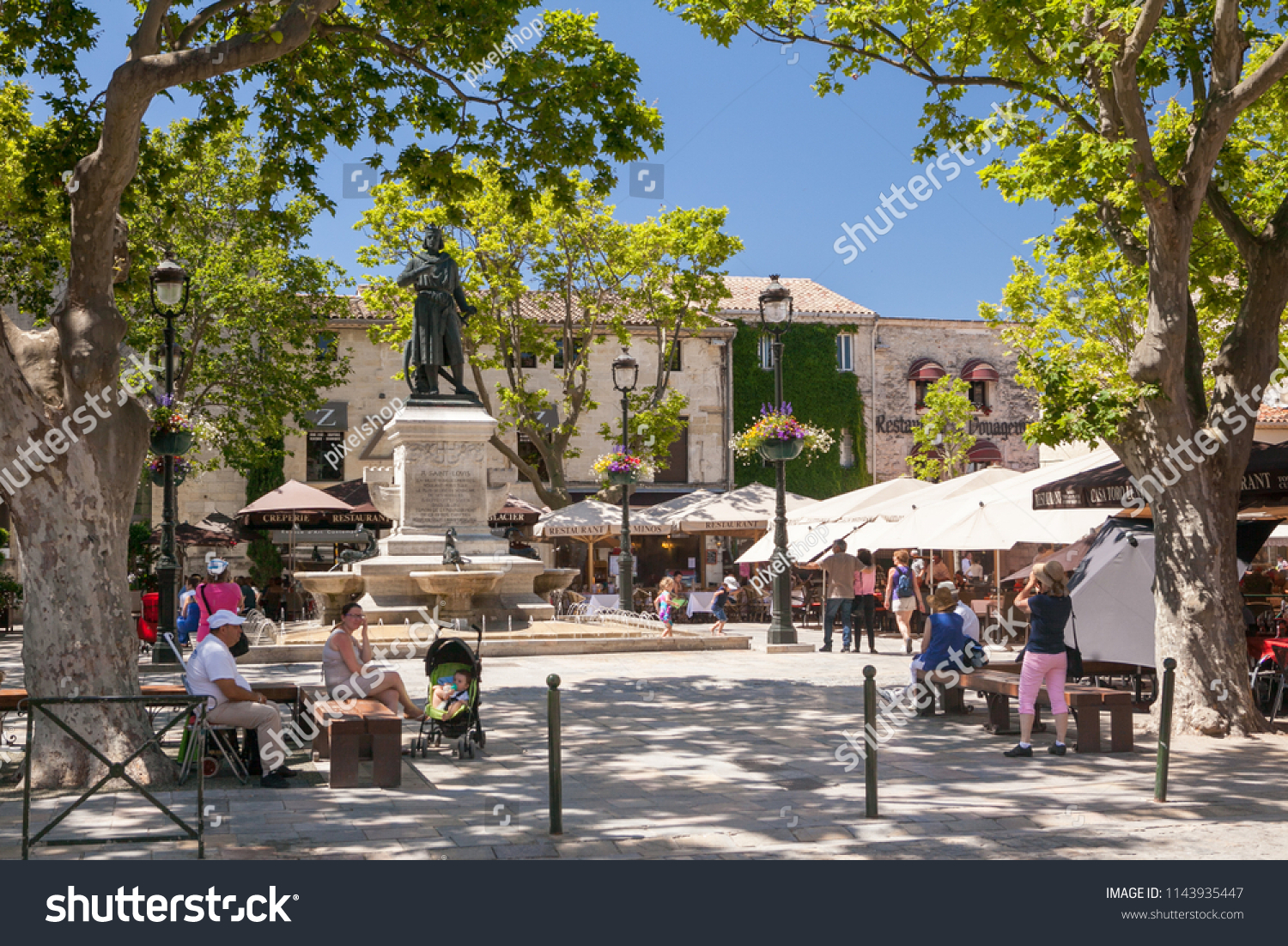 Aiguesmortes Gard Provenza Francia Summer Day Stock Photo Edit Now