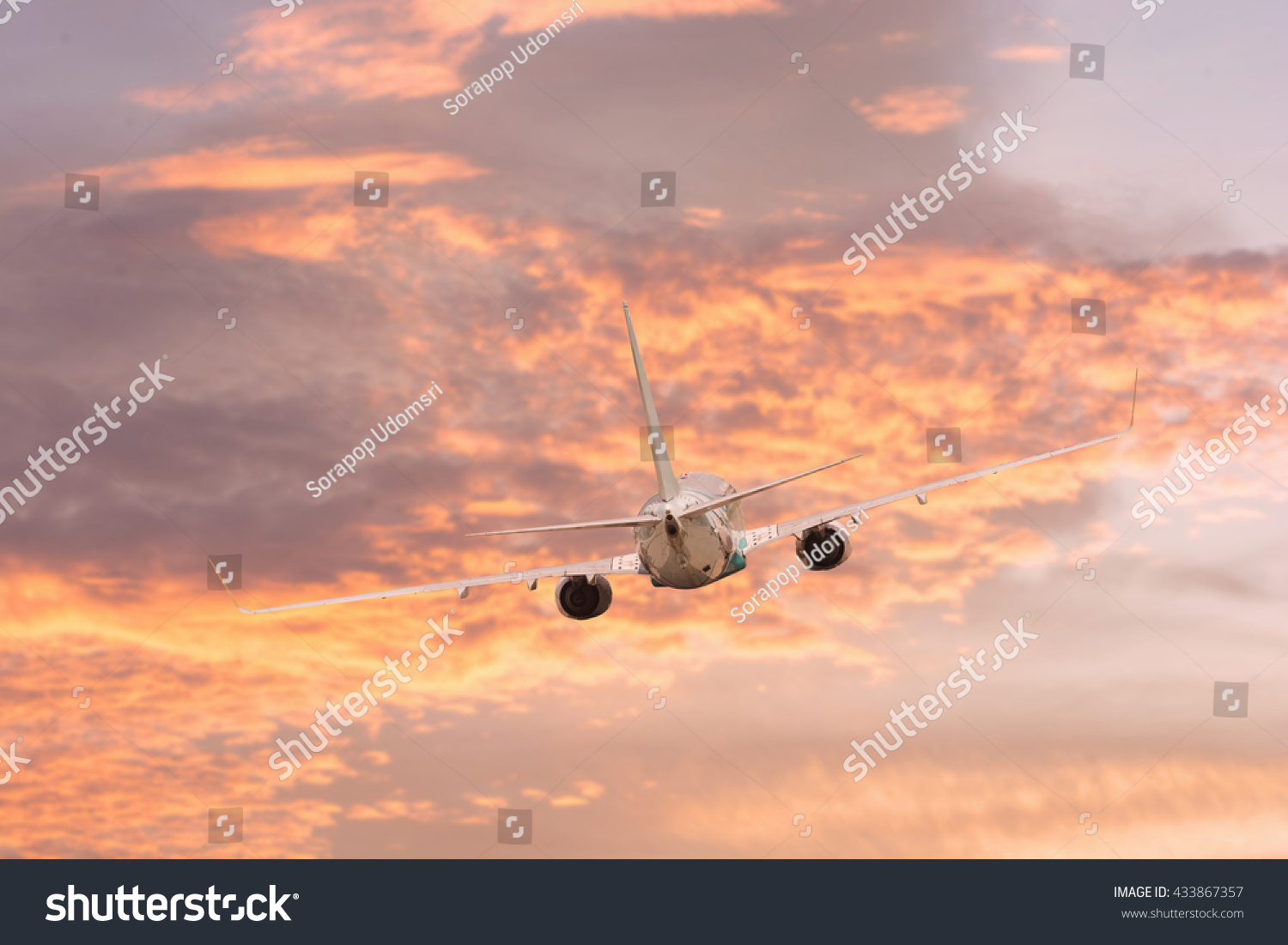 Airplane Aft Plane In The Sky At Sunset Sky Stock Photo 433867357 ...