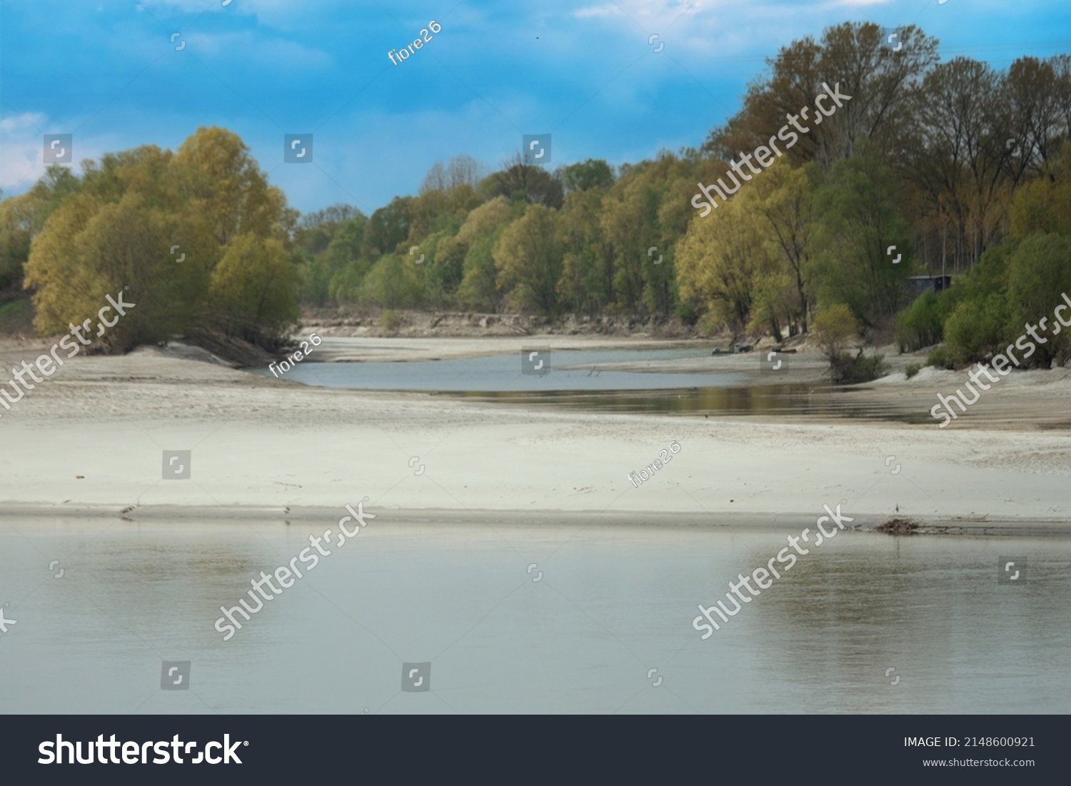 Along Banks Po River Dry Drought Stock Photo 2148600921 | Shutterstock
