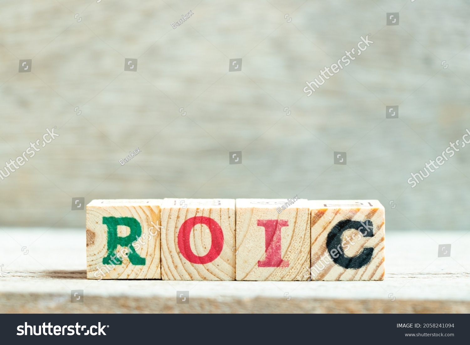 5 letter word roic