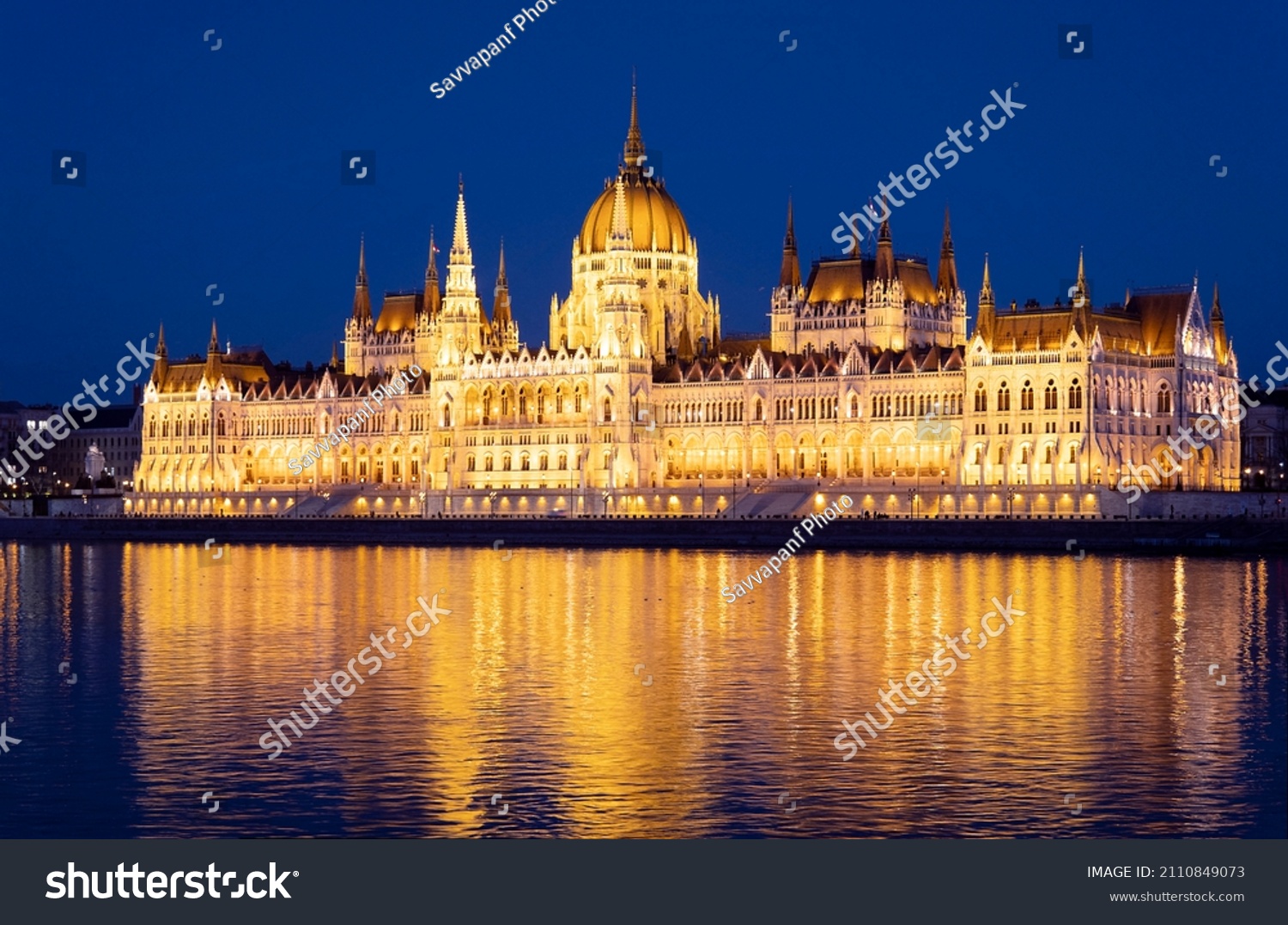 Amazing Hungarian Parliament Evening Night Landmarks Stock Photo ...