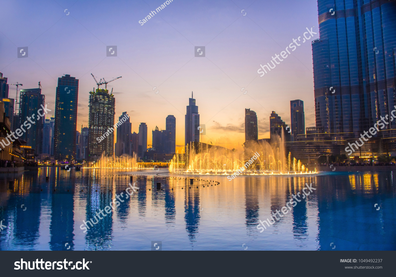 Amazing Water Fountain Near Dubai Mall Stock Photo Edit Now