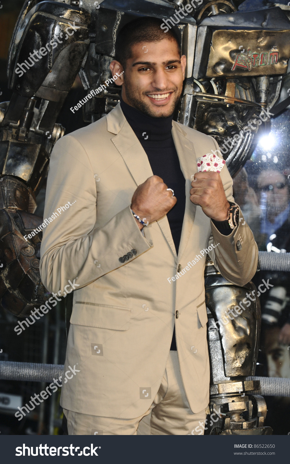 amir khan vs kell brook weigh in