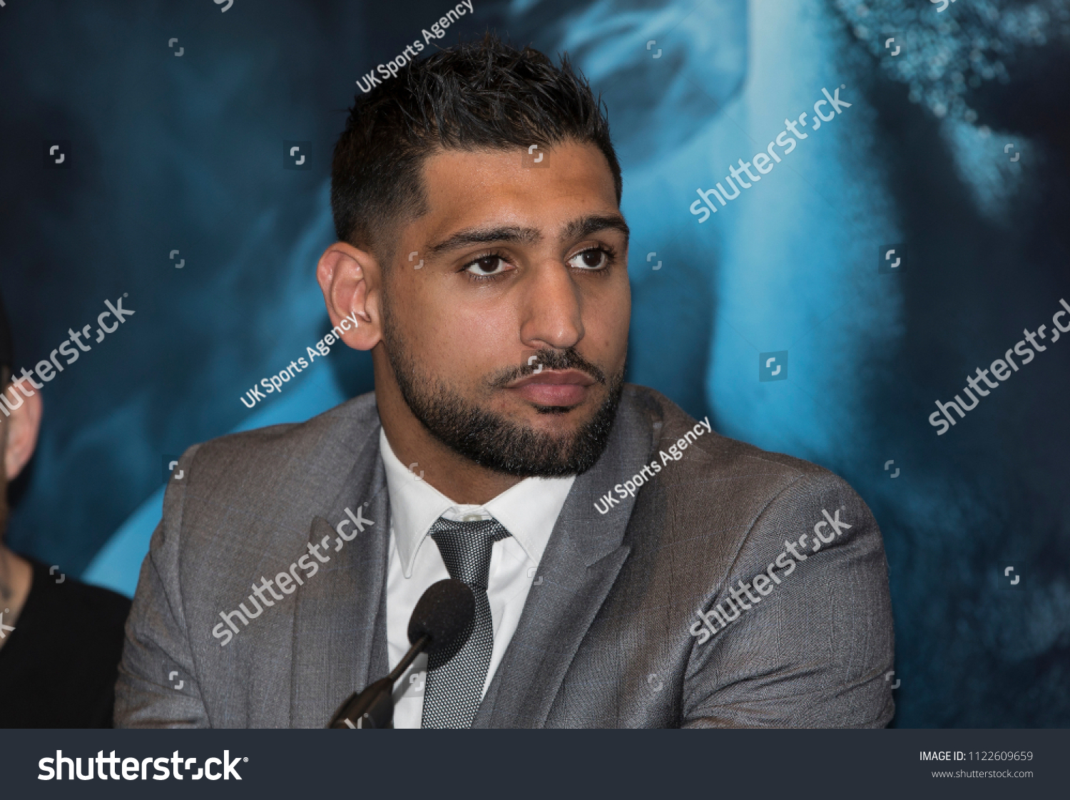 amir khan vs kell brook weigh in