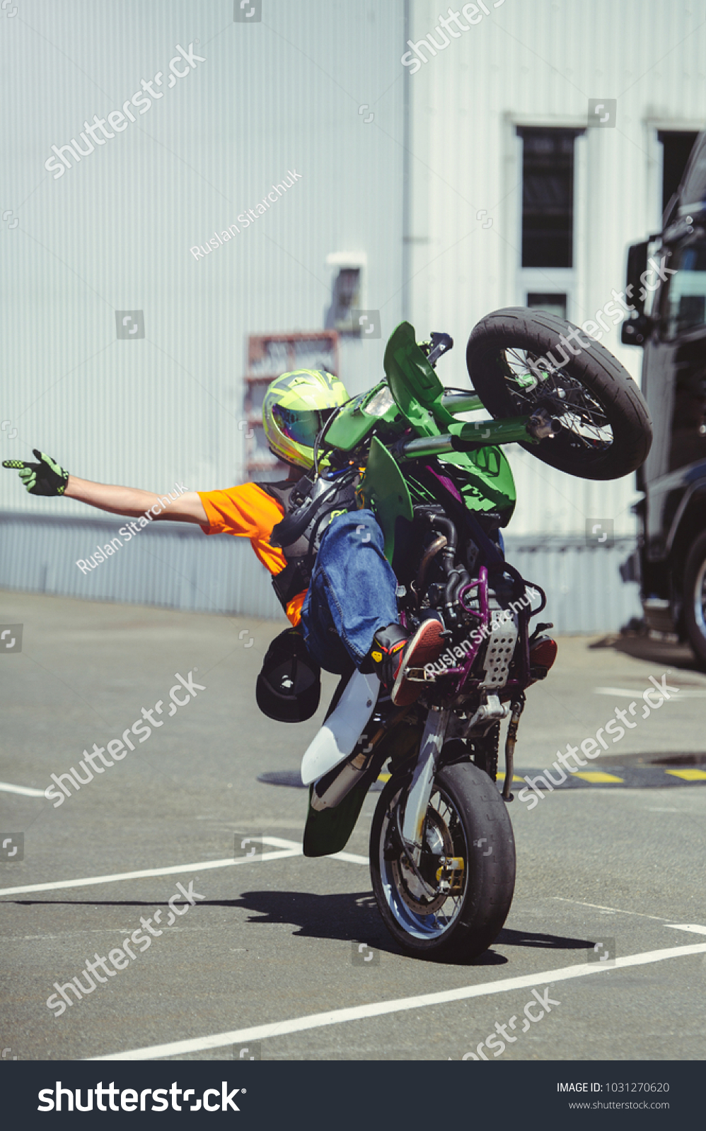 onewheel motorcycle