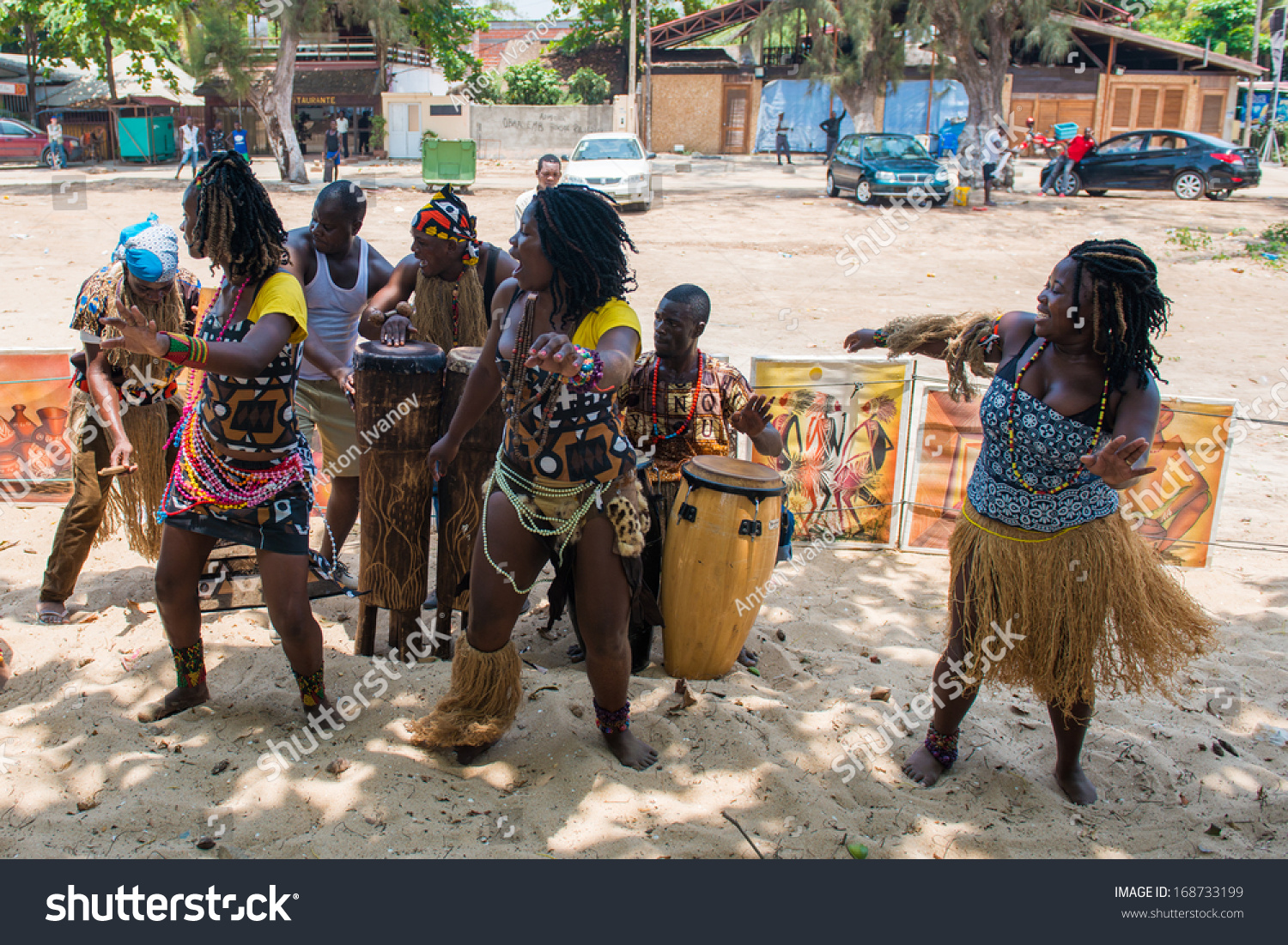 Angola, Luanda - March 4, 2013: Unidentified Angolan Women Make The ...