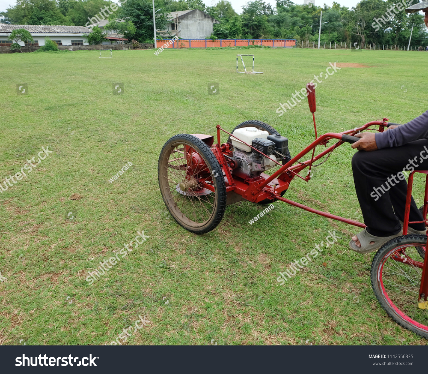 bike trailer for lawn mower