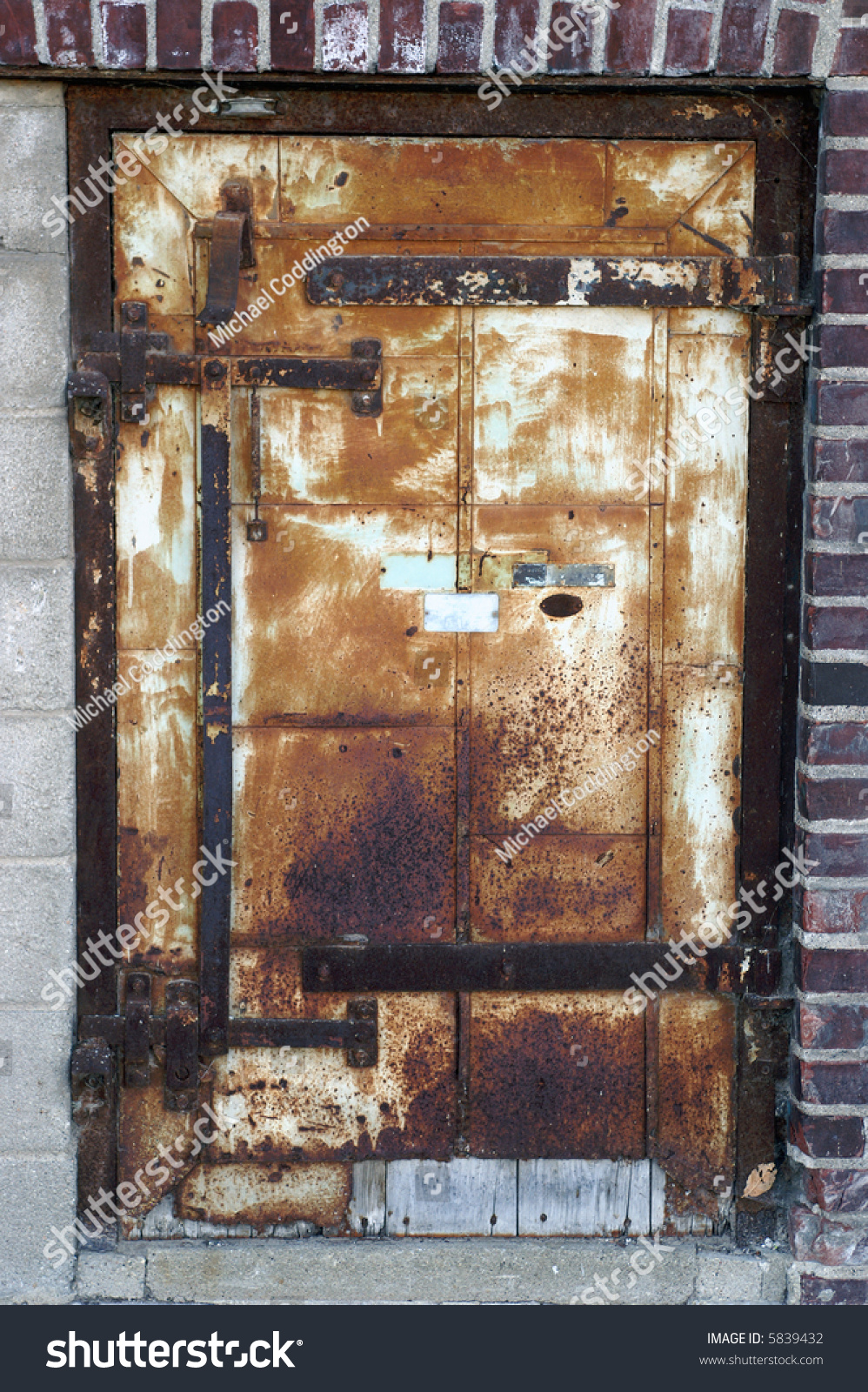 Rusty Door Rusty Door