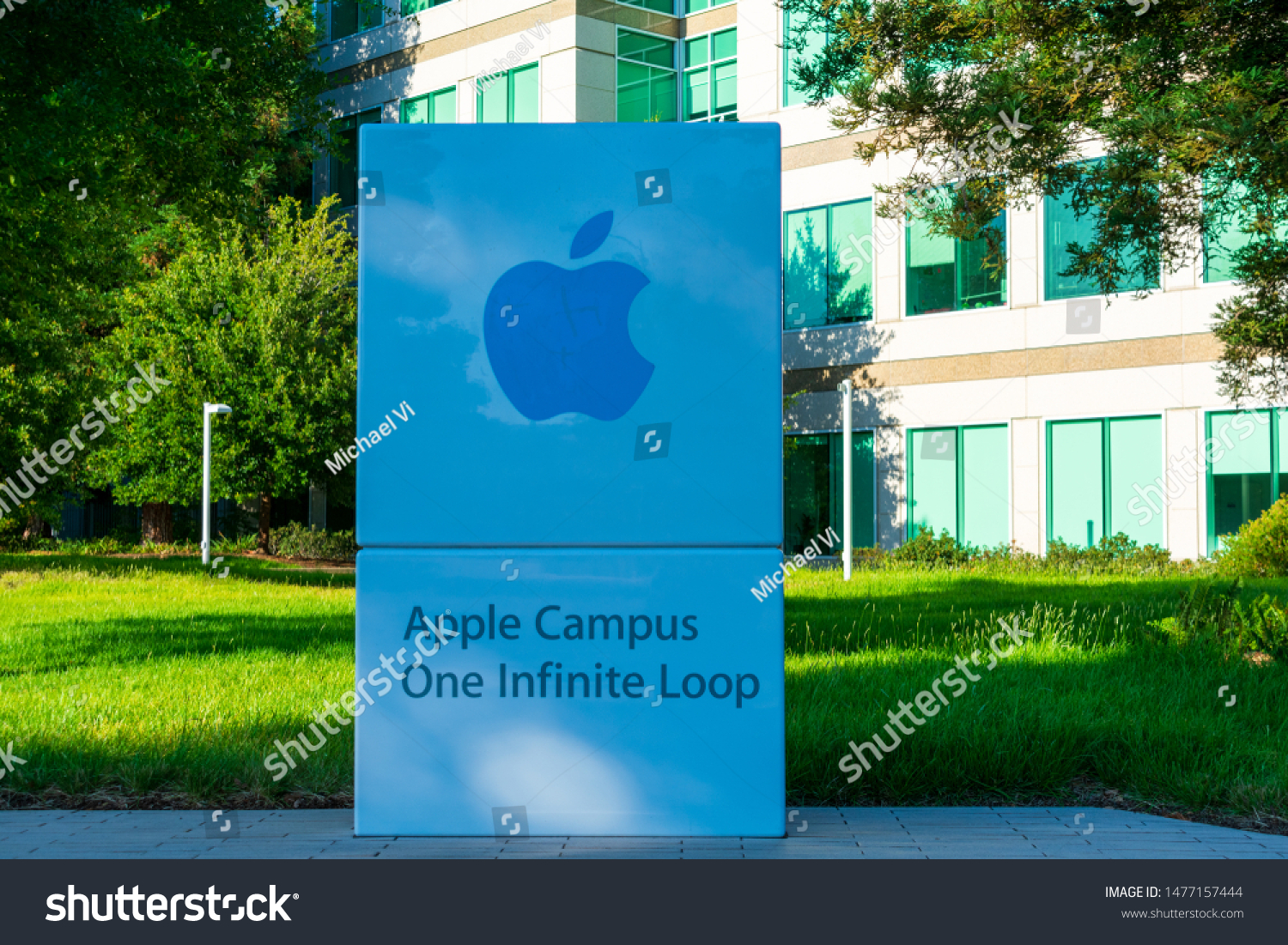 Apple Campus One Infinite Loop Logo Stock Photo Edit Now