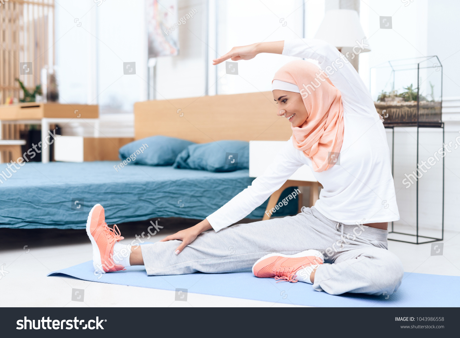 3,487 Muslim girl workout Stock Photos, Images & Photography | Shutterstock