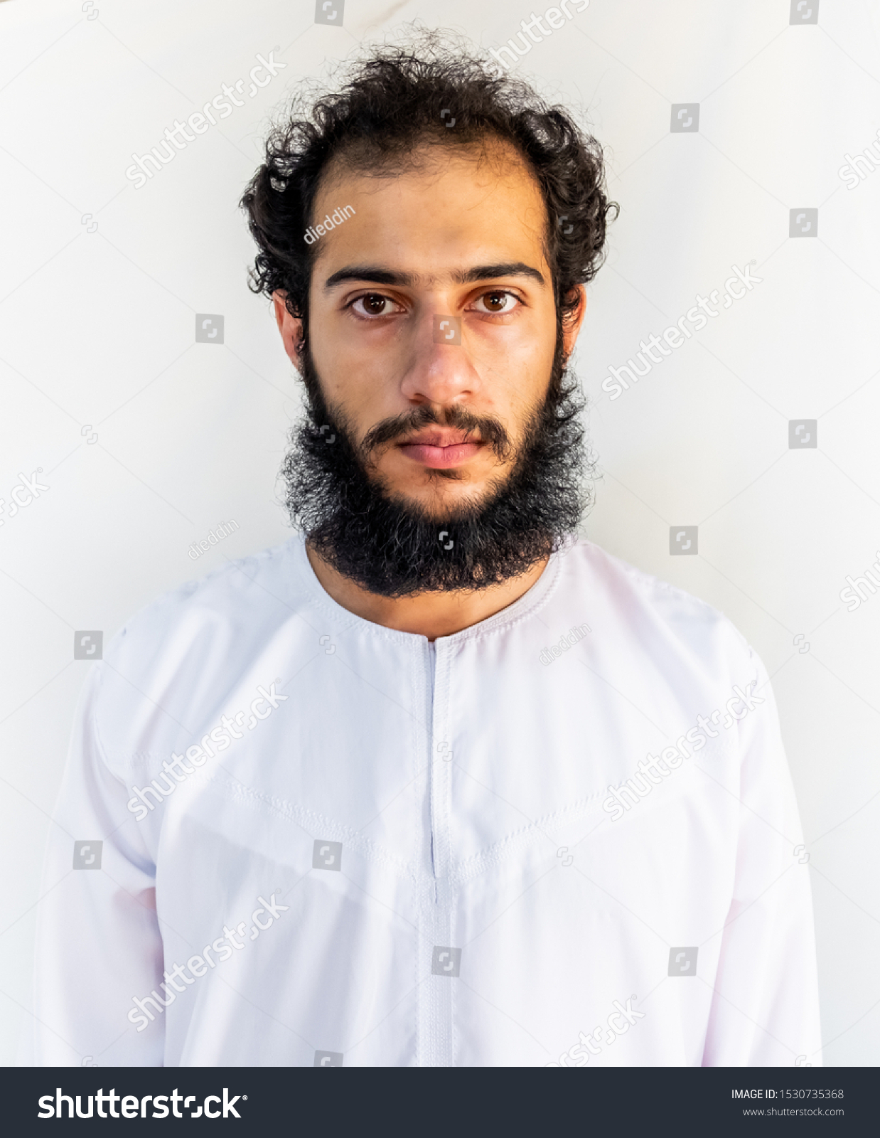 74,221 Muslim Man Portrait Images, Stock Photos & Vectors | Shutterstock