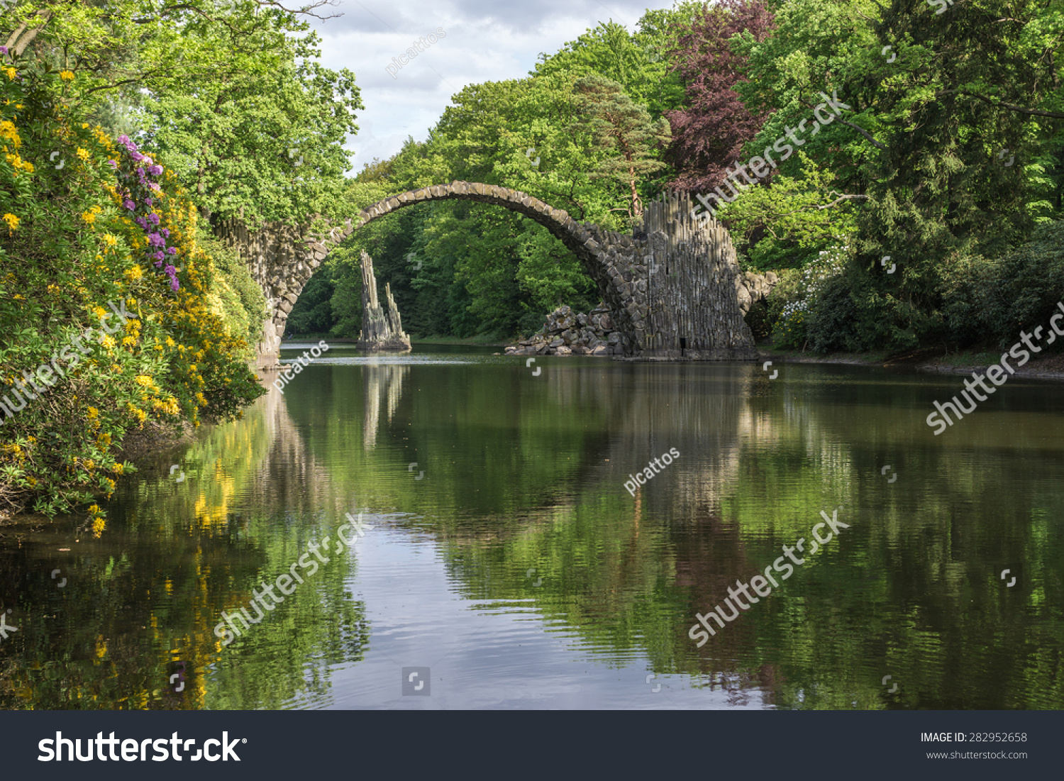 Kromlau Bridge Germany Wallpaper