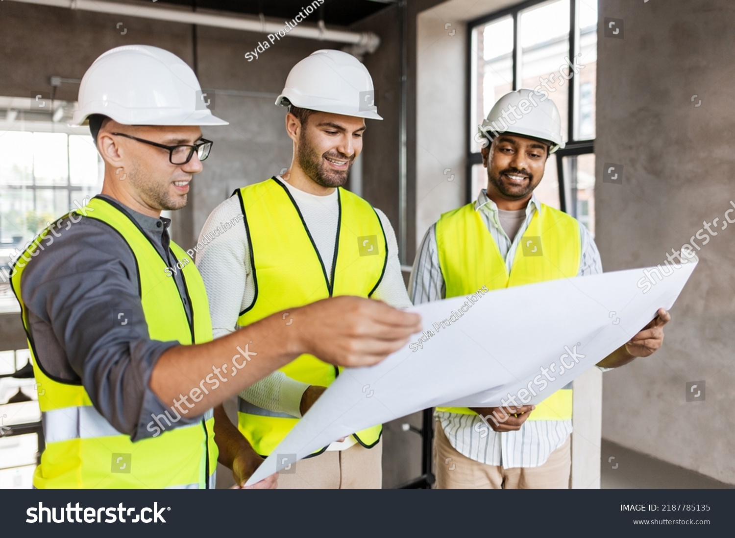 6,379 Asian working on stair Images, Stock Photos & Vectors | Shutterstock