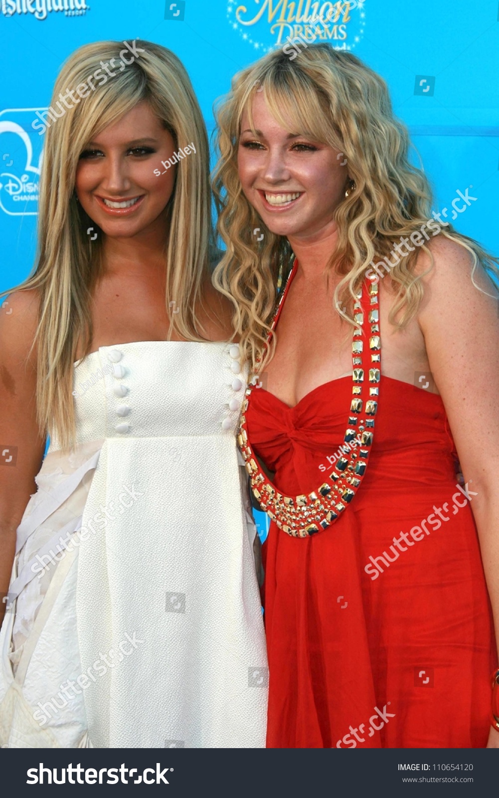 Jennifer Tisdale photo pics Jennifer Tisdale
