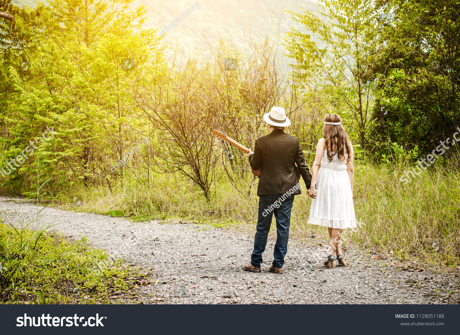 Asian Couple Pre Wedding Sceen Out Stock Photo Edit Now 1128051188