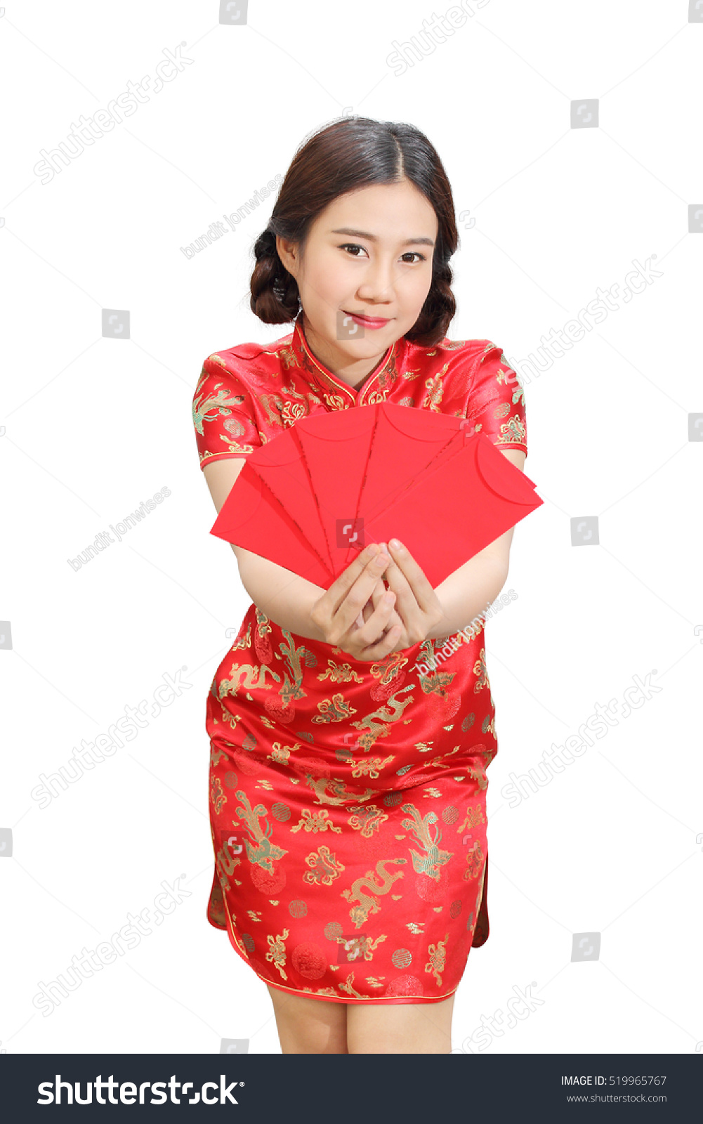 red cheongsam lady