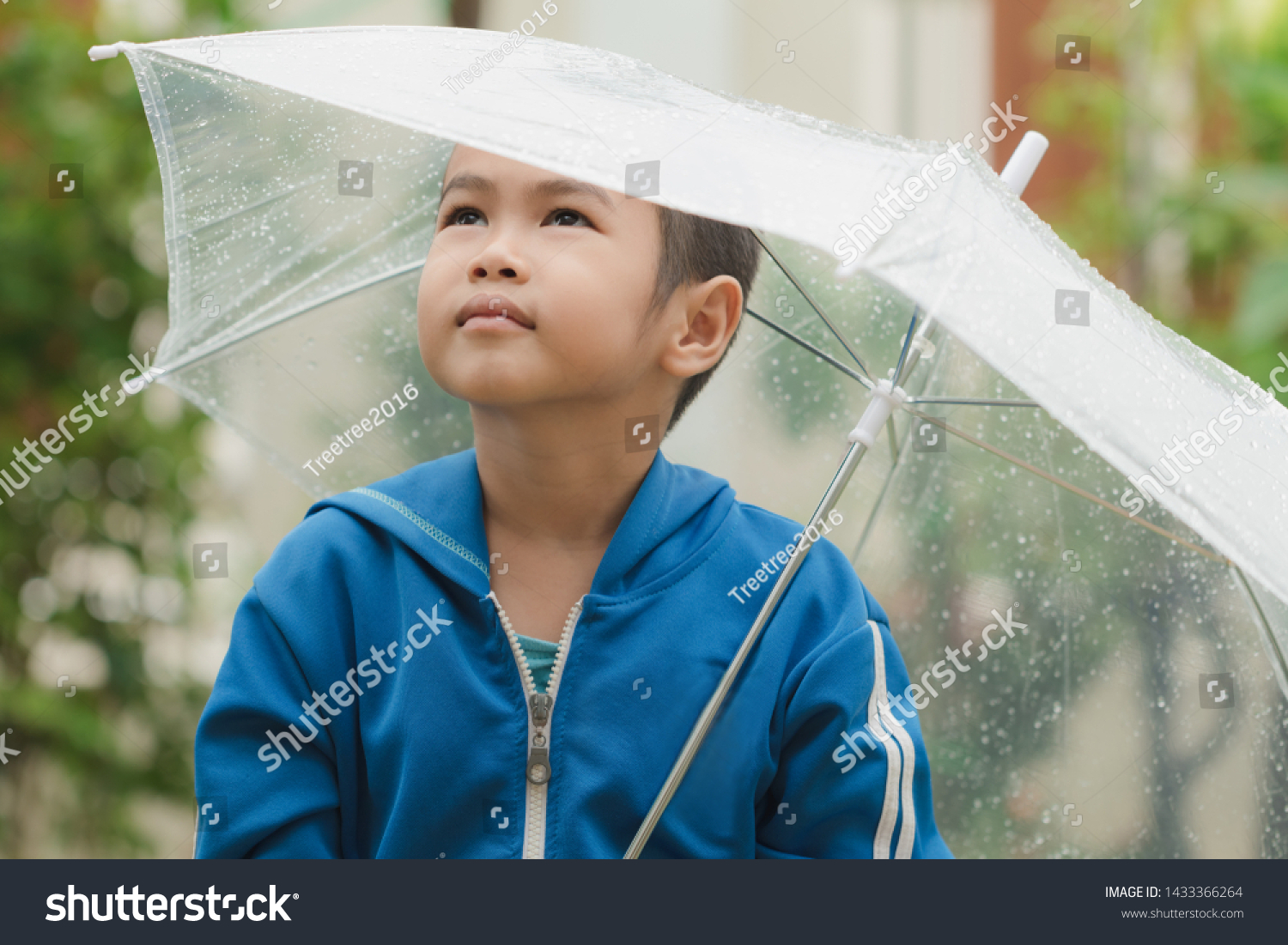 asian umbrella hat