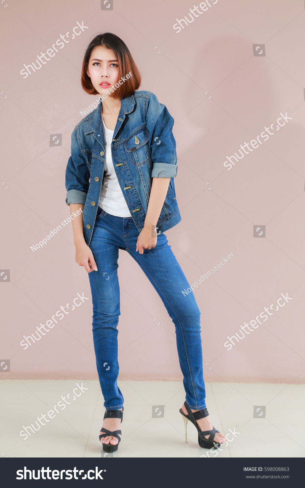 Asian Woman Casual Outfits Standing Jeans Stock Photo 598008863 |  Shutterstock