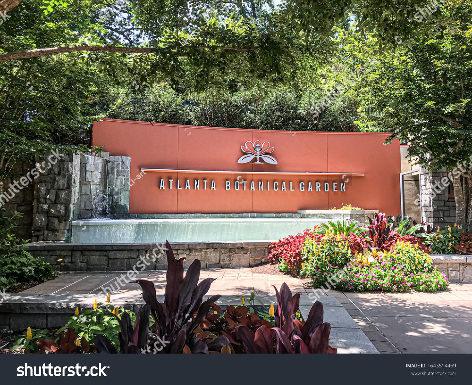 Atlanta Botanical Garden Images Stock Photos Vectors Shutterstock