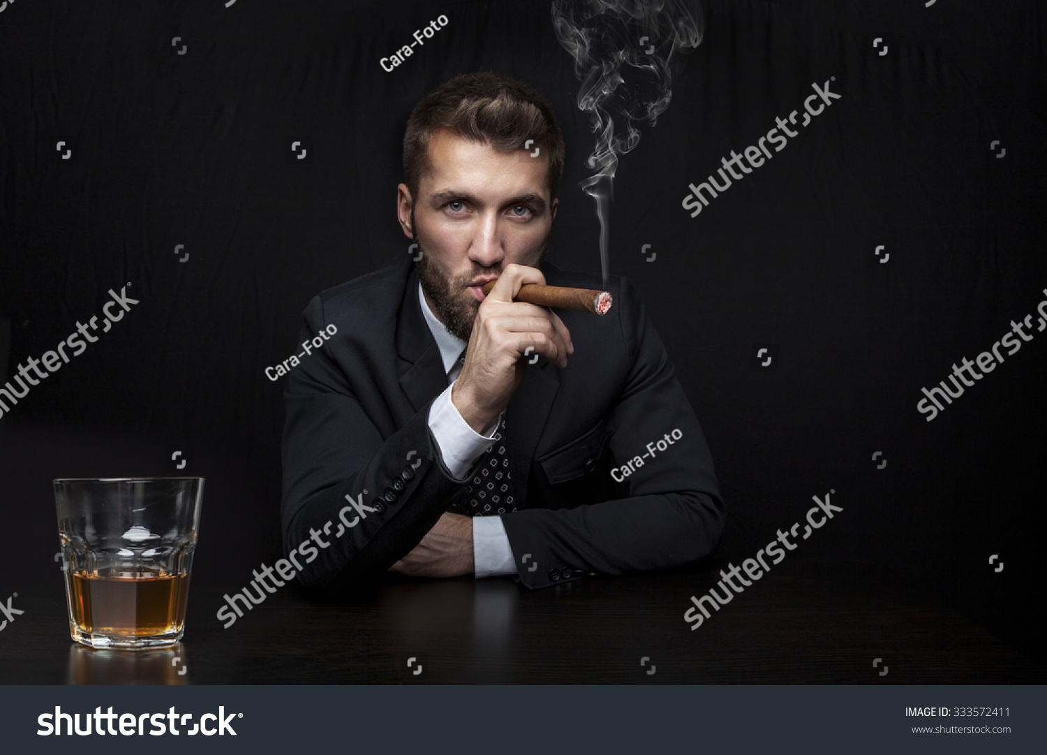 1,025 Sexy Cigar And Whiskey Stock Photos, Images & Photography 