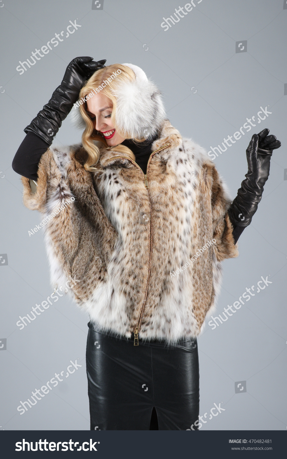 fur coat leather gloves