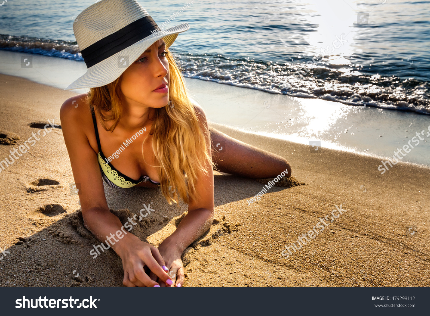 Beach bikini black club disco girl part romania sea Ass butt candid