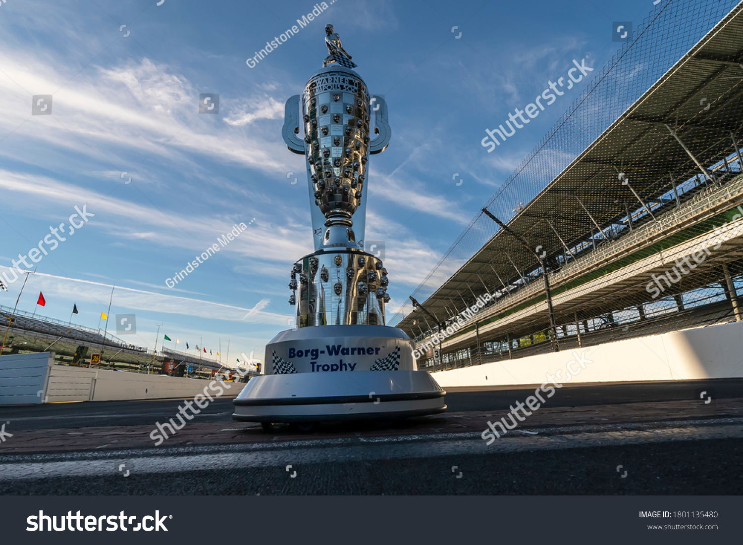 52 Borg Warner Trophy Images, Stock Photos & Vectors | Shutterstock