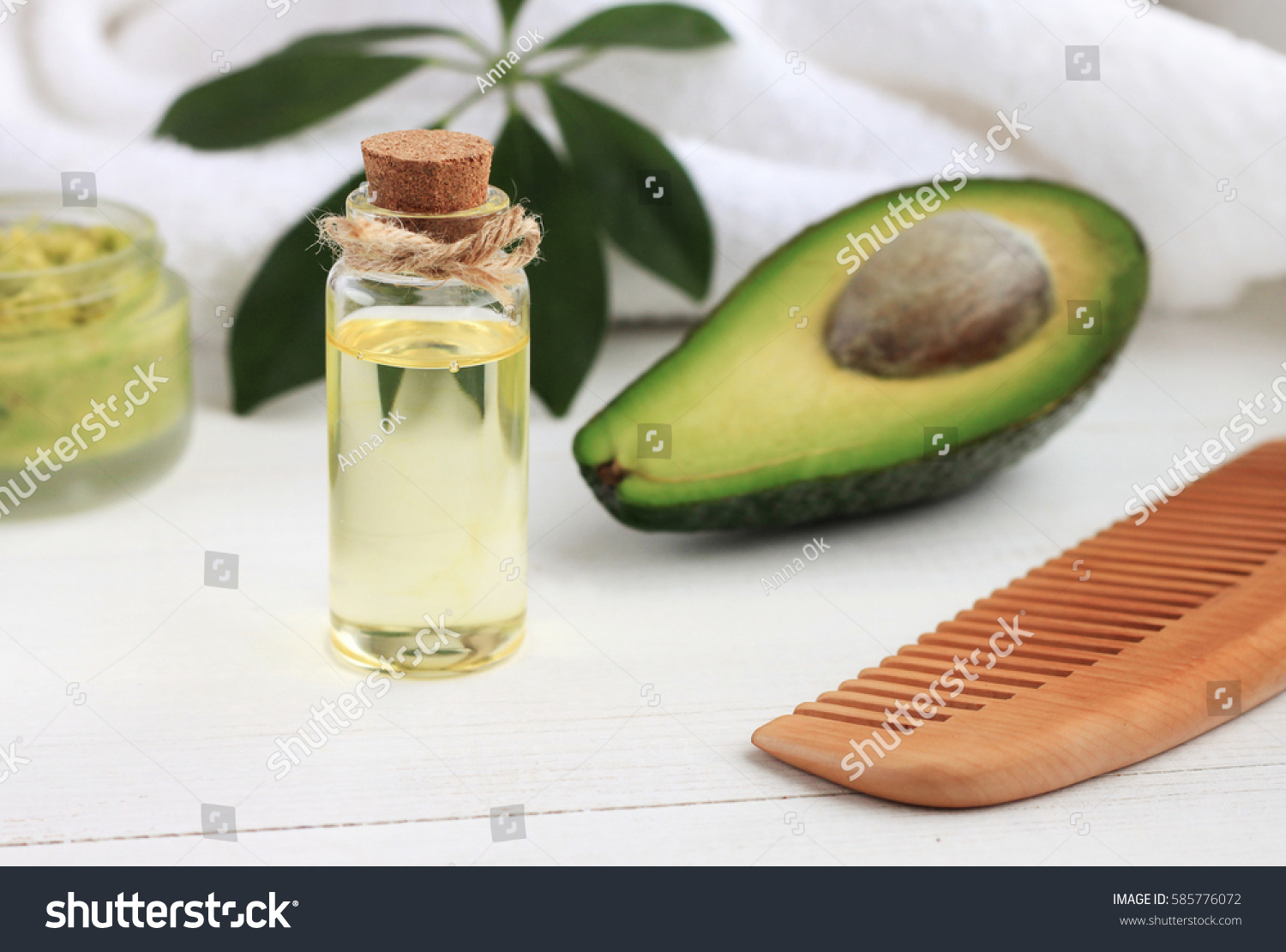 Avocado Oil Bottle Green Fruit Comb Stock Photo 585776072