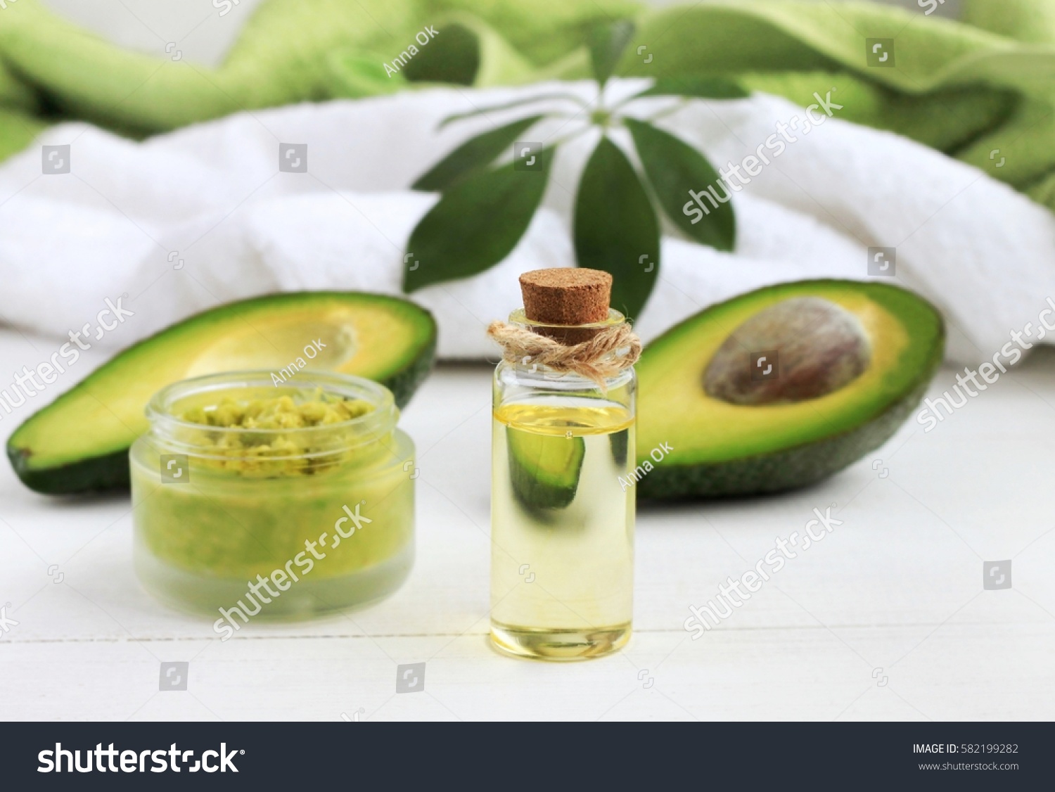 Avocado Oil Skin Hair Care Home Stock Photo 582199282 Shutterstock