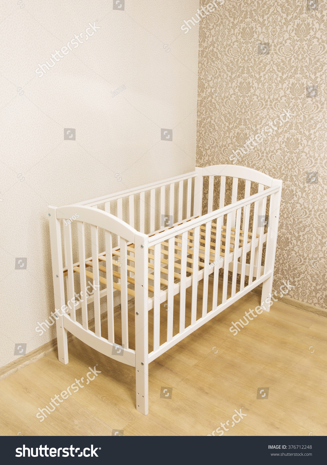 crib without mattress