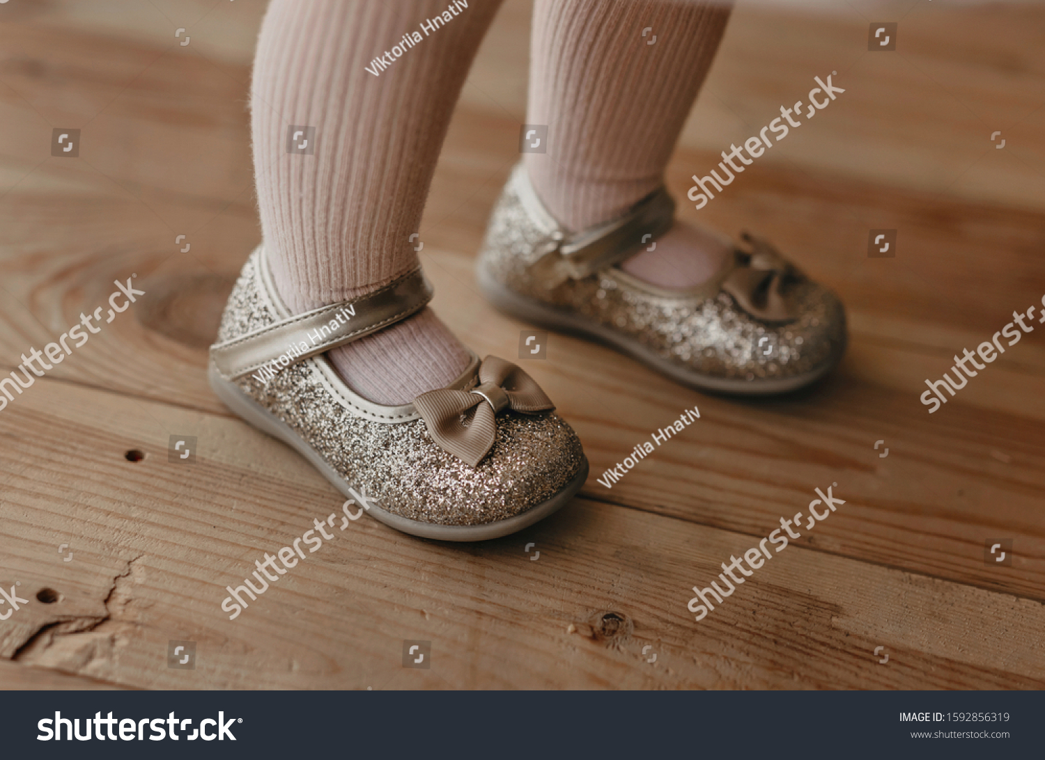baby girl golden shoes