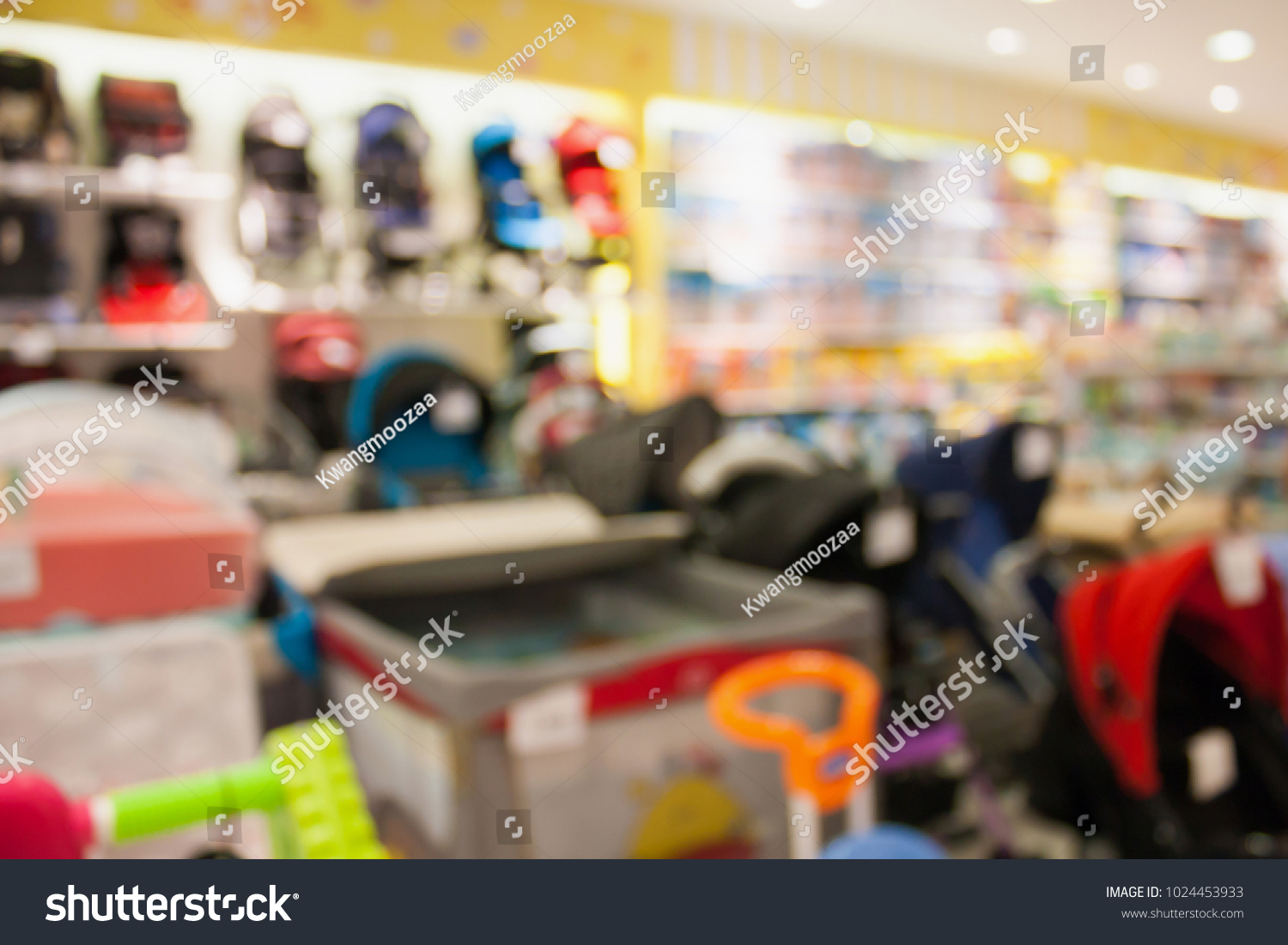 strollers outlet stores