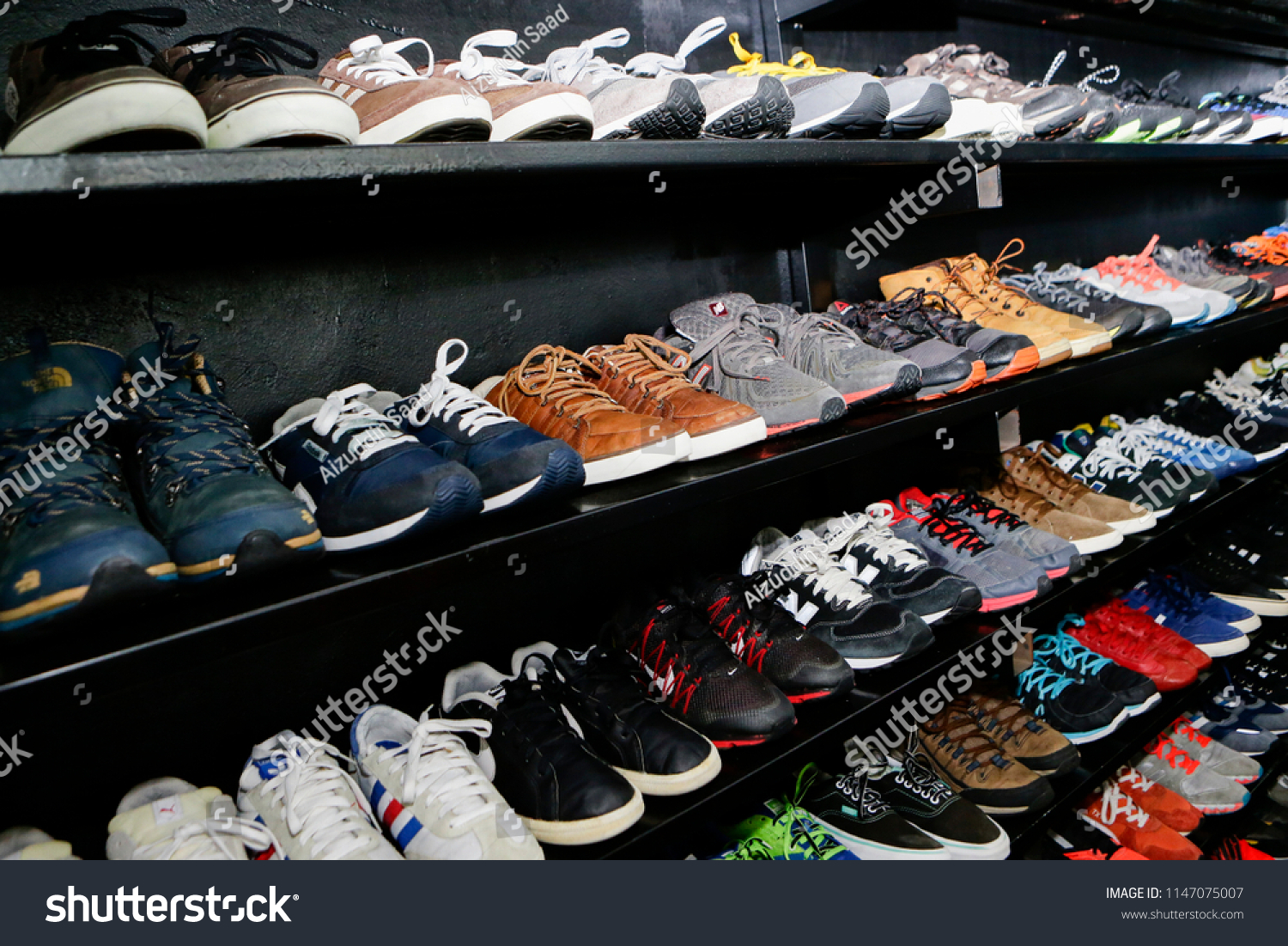 327 Shoes collector Images, Stock Photos & Vectors | Shutterstock