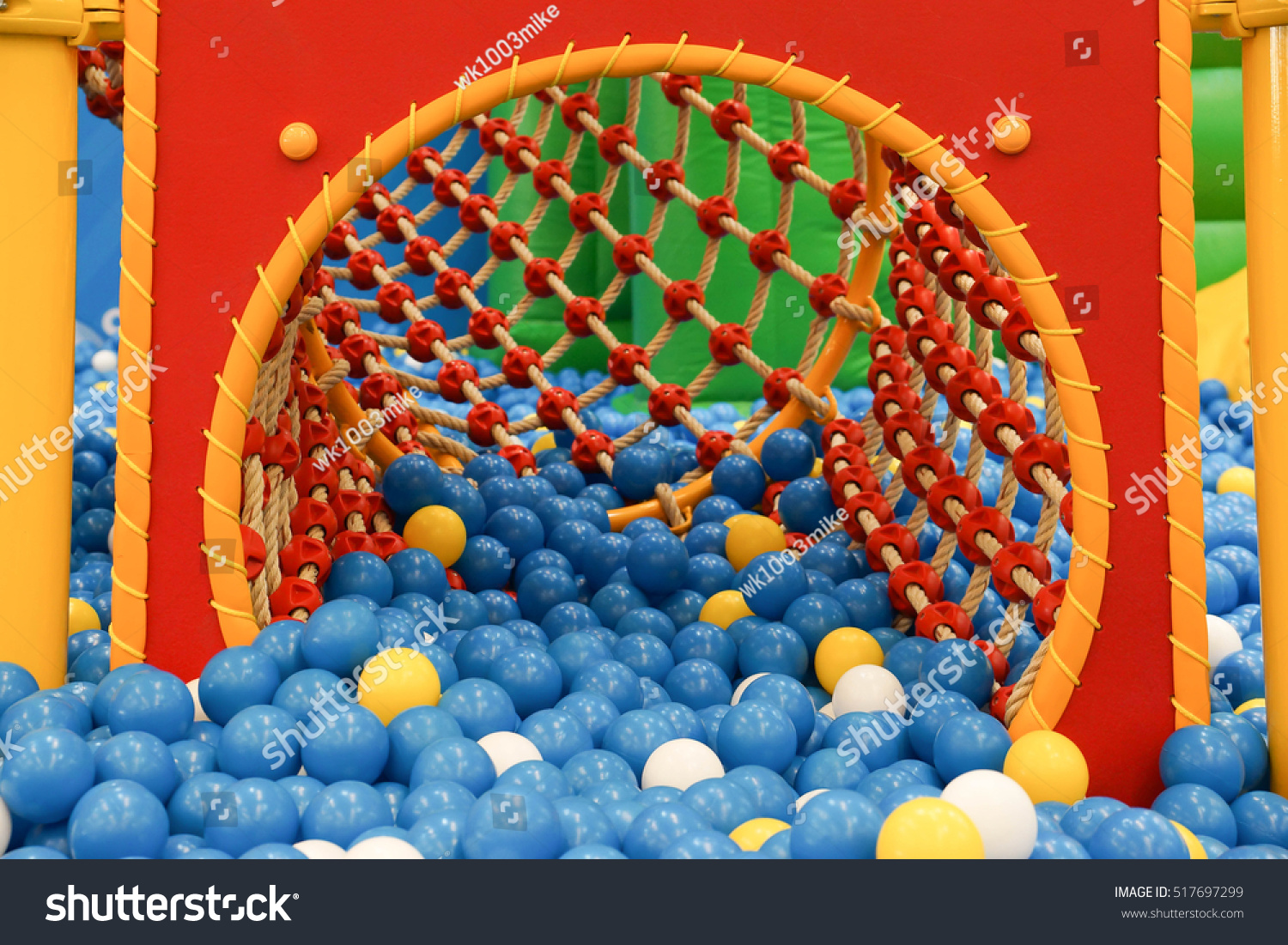 ball pit with tunnel